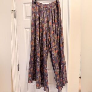 Free People Floral Wide-Leg Pants in Dusty Purple sz M
